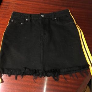 LF black and yellow denim skirt